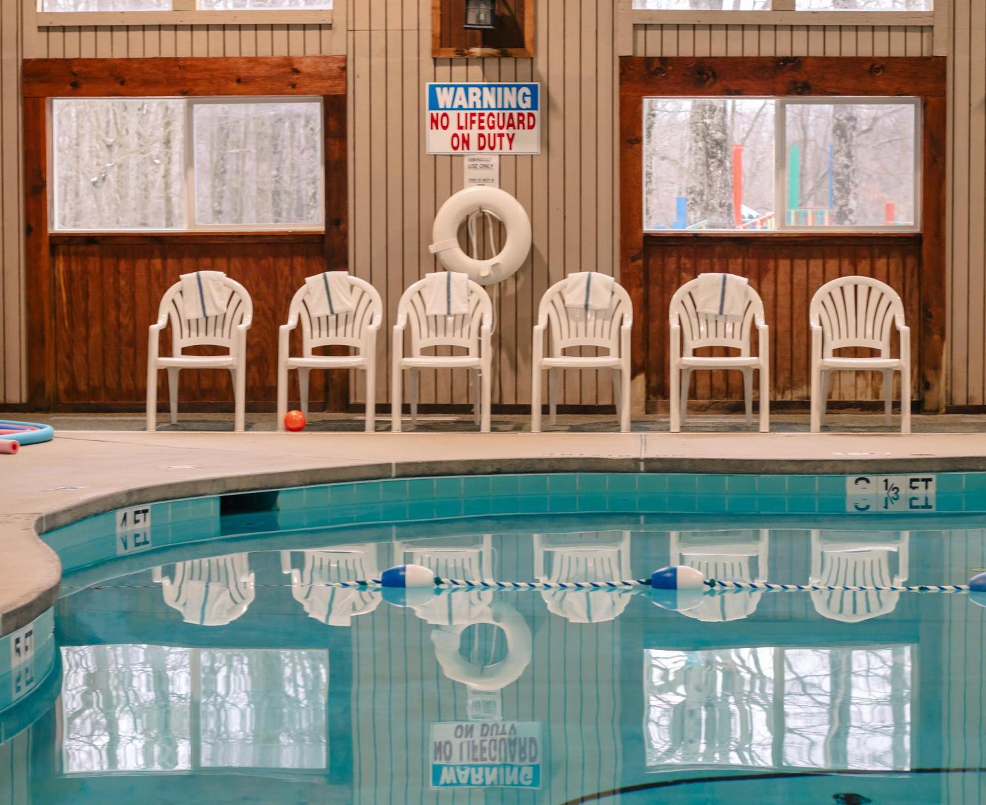 Carriage House Country Club Hotel Pocono Manor Exterior foto